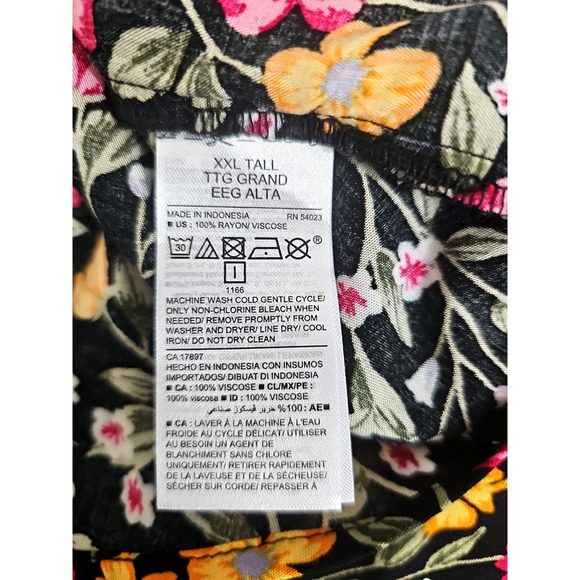 Old Navy ~Woman Size XL TALL~ Black Pink Floral Shirt Oversized Blouse Top NWT. - Picture 10 of 12